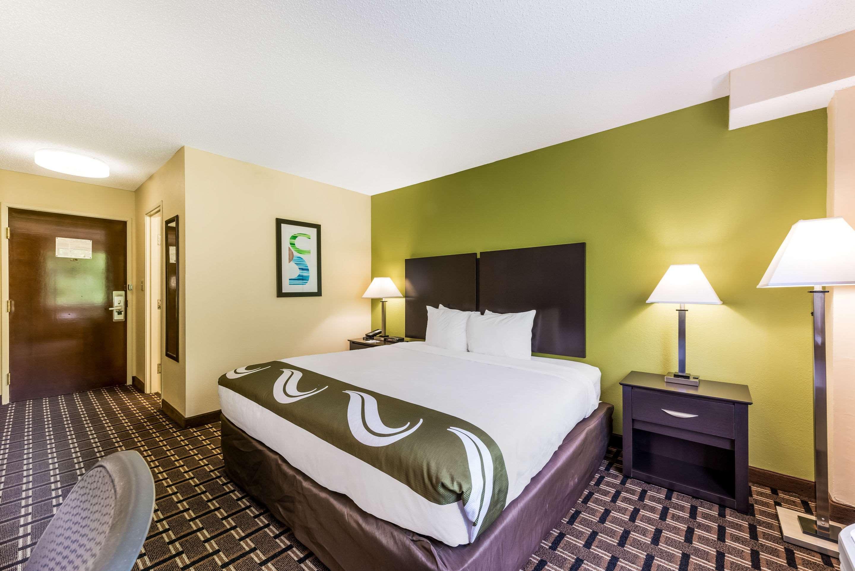 Quality Inn Huntersville Near Lake Norman Exterior foto